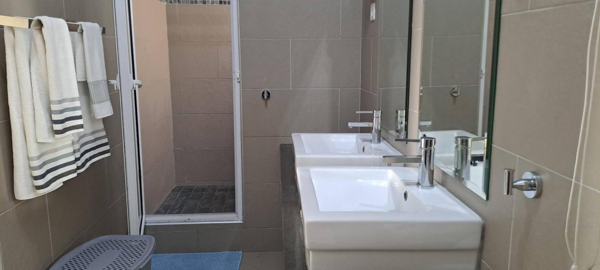 Flamboyant Ocean View - Ex Hillside Haven Apartment Тамарин Екстериор снимка