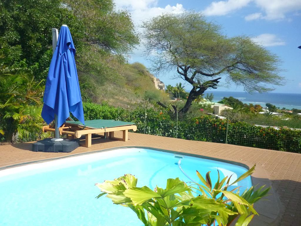 Flamboyant Ocean View - Ex Hillside Haven Apartment Тамарин Екстериор снимка